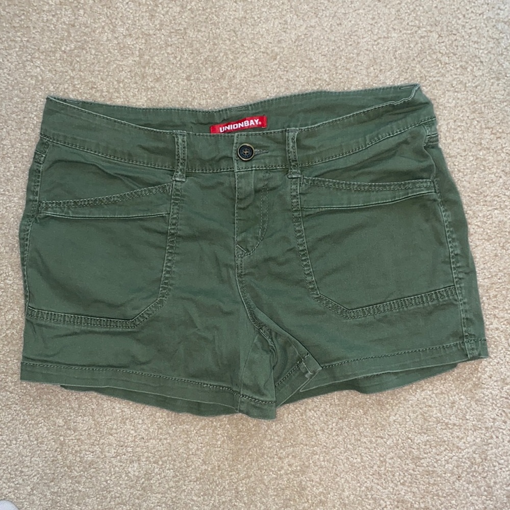 Women’s shorts